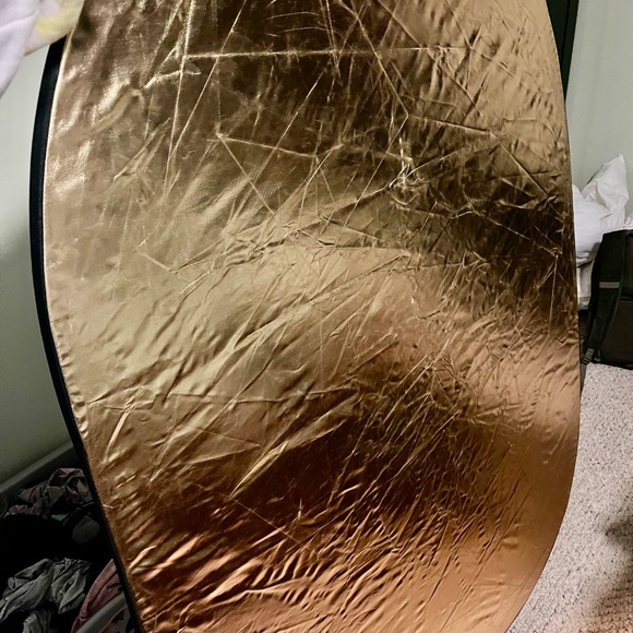 Camera Lightning Reflector/Diffuser Kit with Carrying Case - Picture 2 of 6